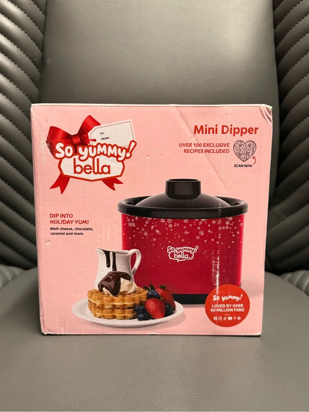 Abella So Yummy Bella Mini Dipper Fondue Pot in Red and Black